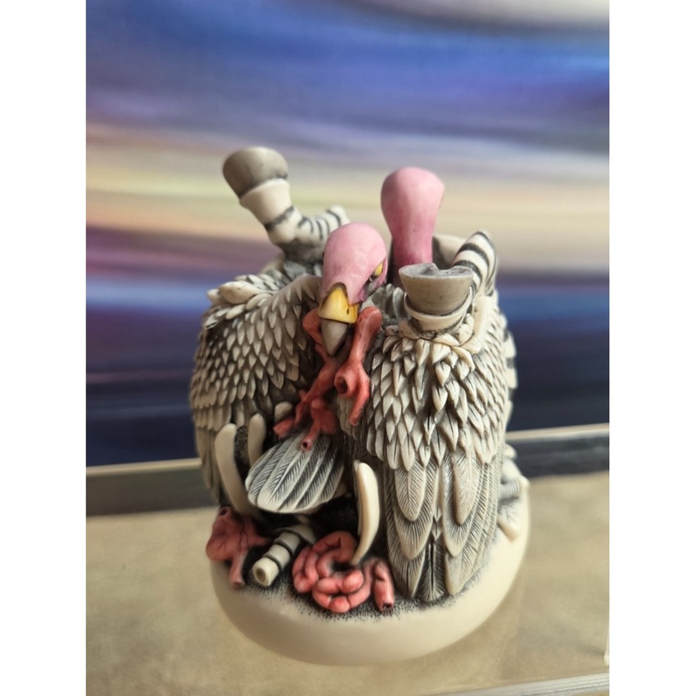 HARMONY KINGDOM  "Bum Wrap" Zebra Vultures UK Box/Figure, Signed & Numbered